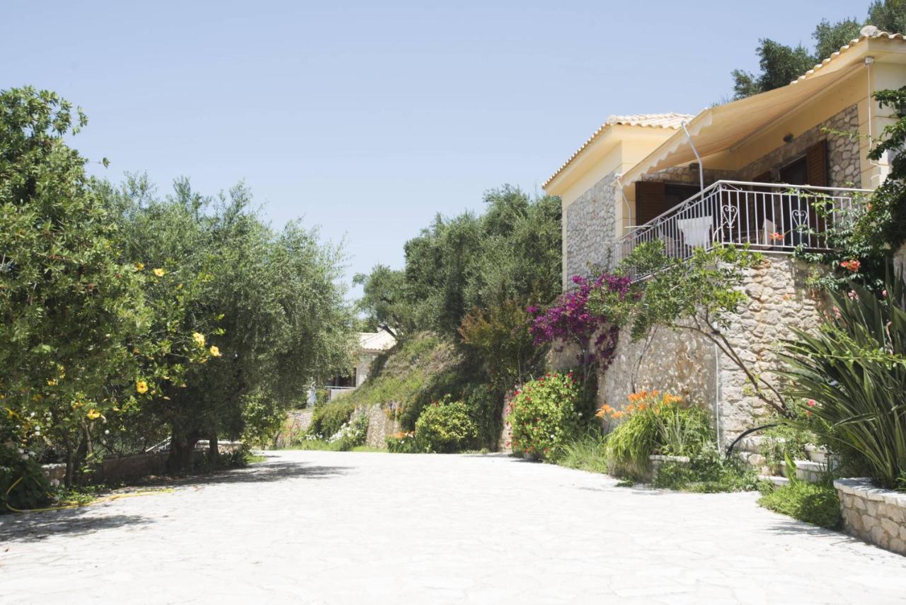 Mary'S Panorama Houses Gialova Dış mekan fotoğraf